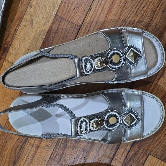 NWT Ara sandals - Picture 3 of 12